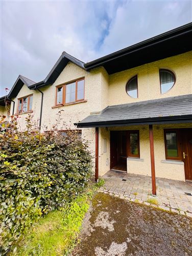 305 The Lodges Ballykisteen, Tipperary Town, Tipperary