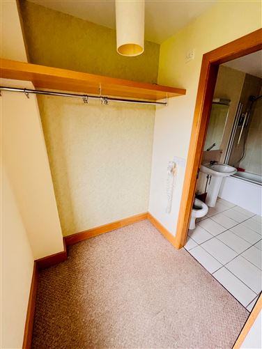 305 The Lodges Ballykisteen, Tipperary Town, Tipperary