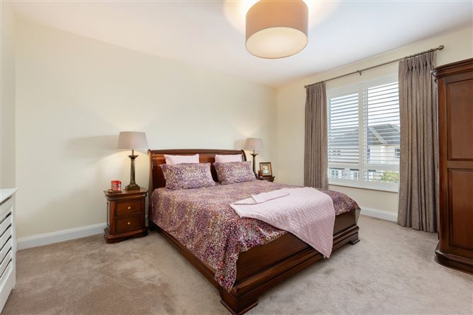17 Blackberry Hill, Carrickmines, Dublin 18