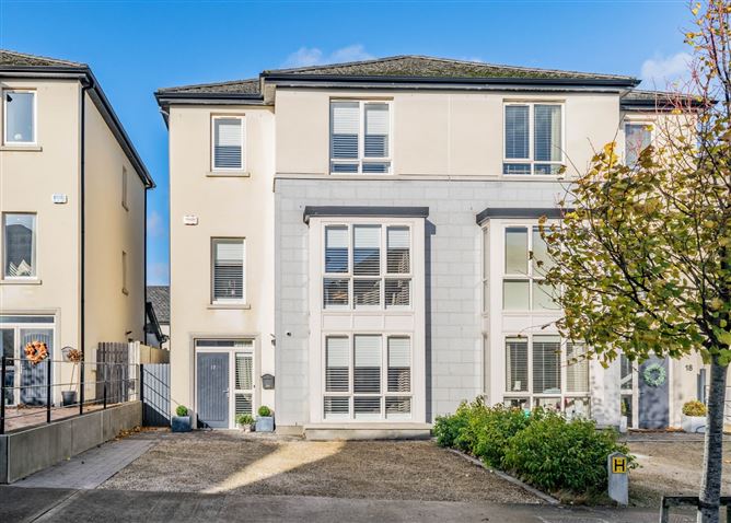 17 Blackberry Hill, Carrickmines, Dublin 18