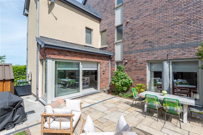 12 Grange Hill, Harold's Grange Road, Rathfarnham, Dublin 16