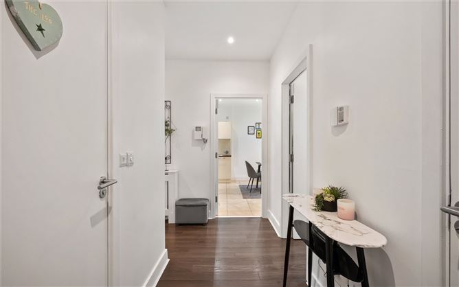 Apartment 7, Templegrove, Castletreasure, Douglas, Cork