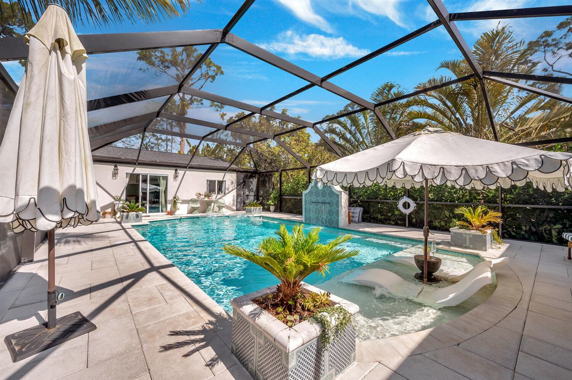Floridian Retreat,Naples,Florida,USA