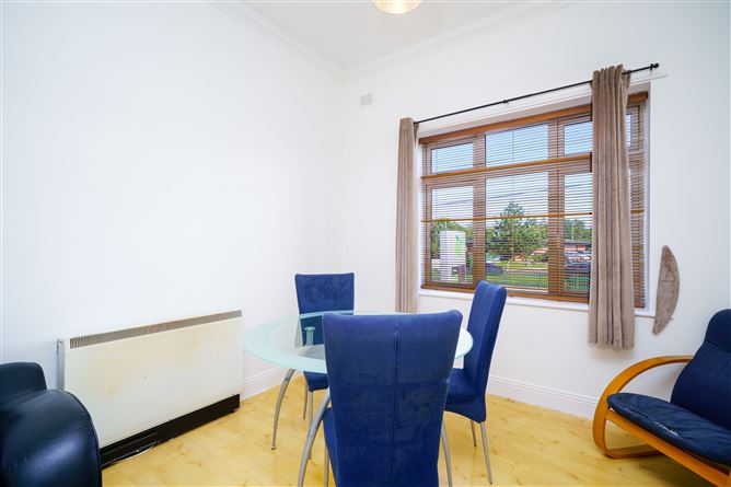 Apt 2 Sarsfield Court , Ballyfermot,   Dublin 10