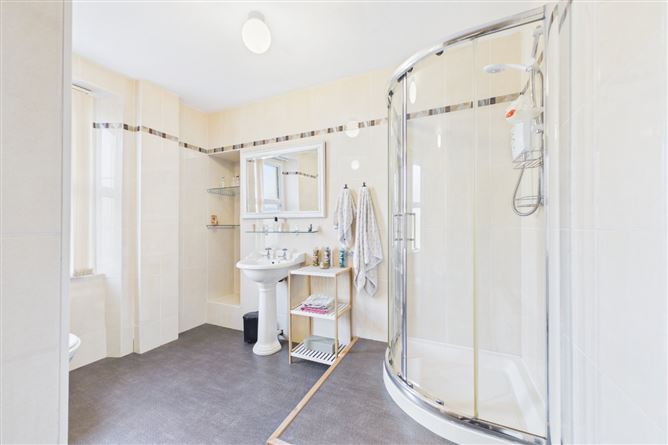 30 The Glen, Waterford City, Co. Waterford