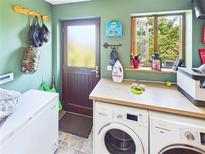 Photo 8 of 25 — 33 Milford Park, Ballinabrannagh, Carlow, County Carlow