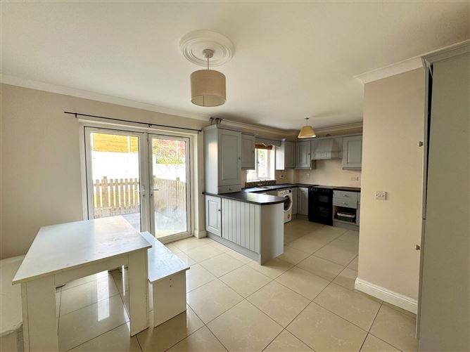 10 Glencarra Grove, Clonmel, County Tipperary