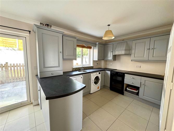 10 Glencarra Grove, Clonmel, County Tipperary