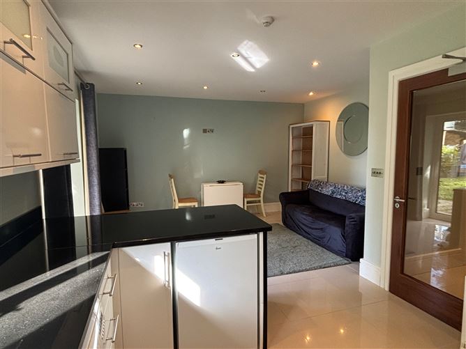 Apartment 7, Seapark, Taylors Hill. , Taylors Hill, Galway City