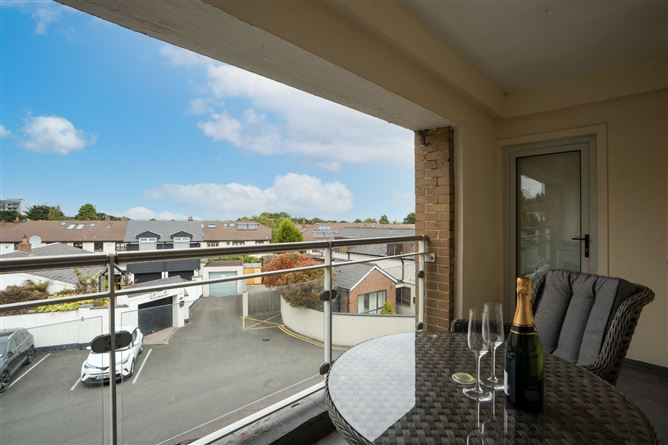 15 Ashurst, Mount Merrion Avenue, Blackrock, Co. Dublin