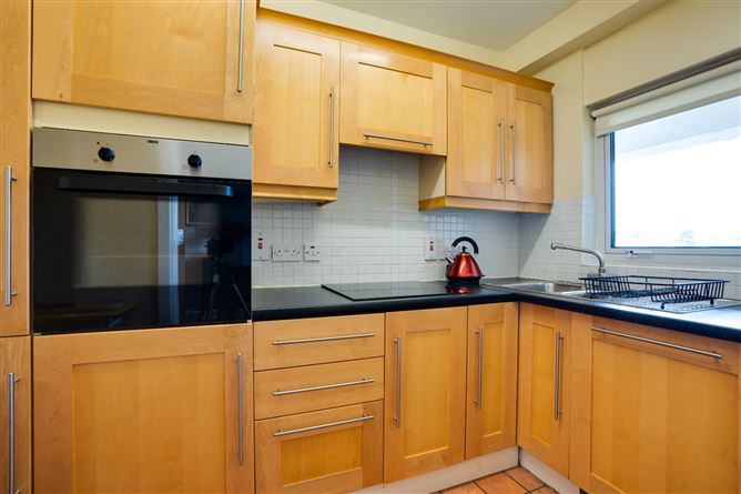 15 Ashurst, Mount Merrion Avenue, Blackrock, Co. Dublin