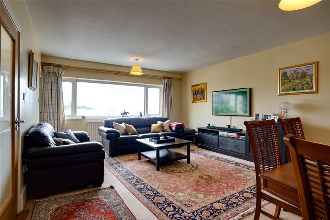 15 Ashurst, Mount Merrion Avenue, Blackrock, Co. Dublin