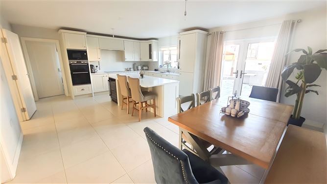 35 Oakhill, Gorey, Wexford