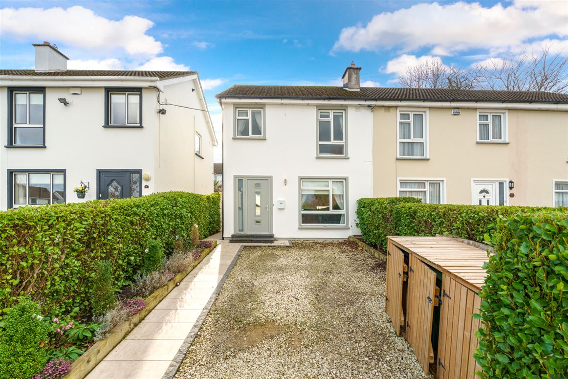 10 Llewellyn Grove, Rathfarnham, Dublin 16