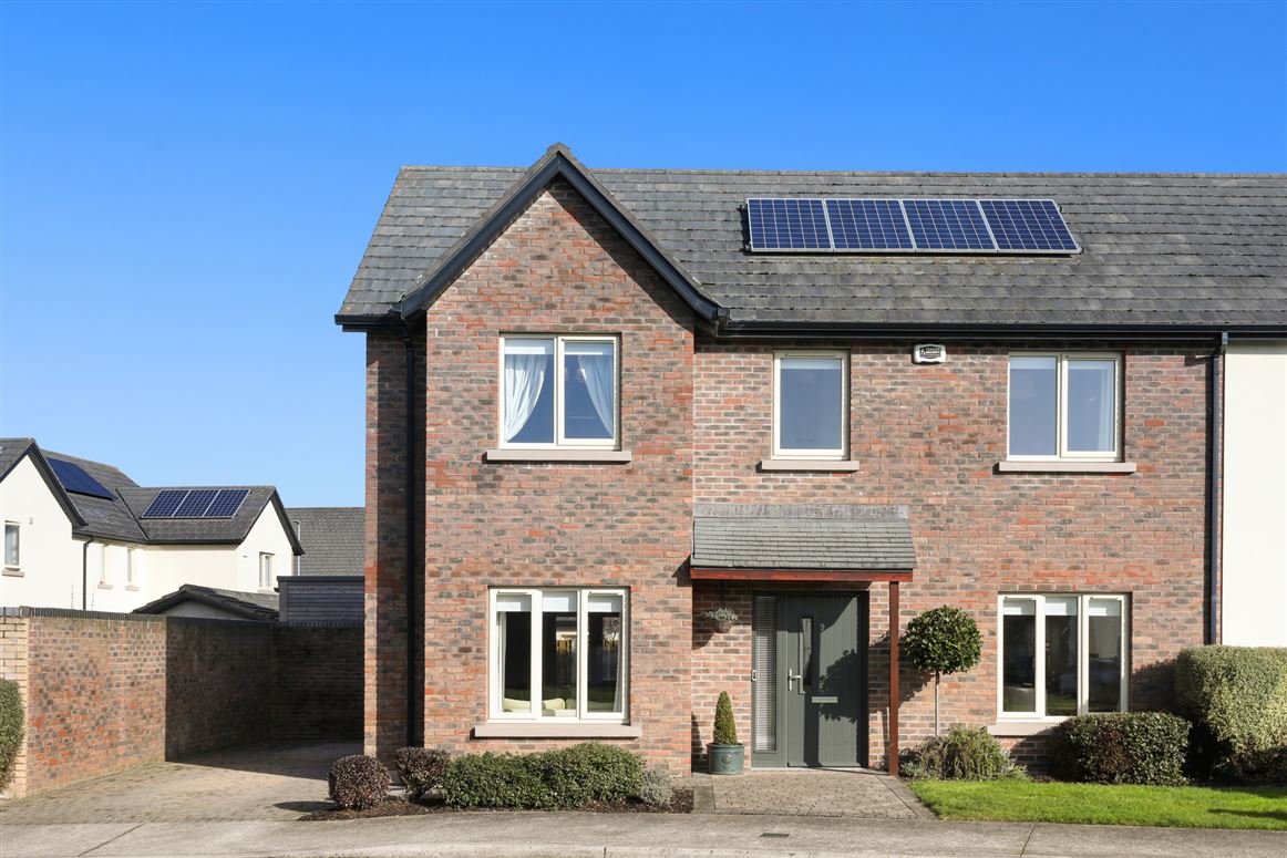 9 Barnwell Grove, Hansfield, Ongar, Dublin 15