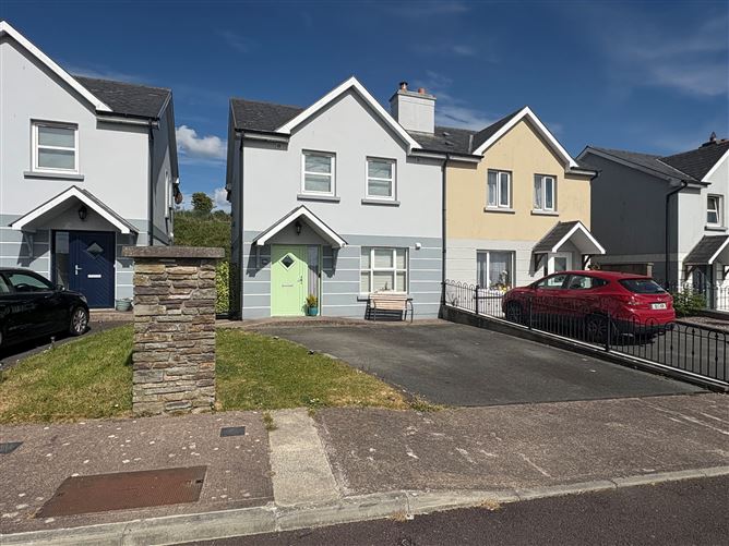 54 Ros Alainn, Macroom, Cork