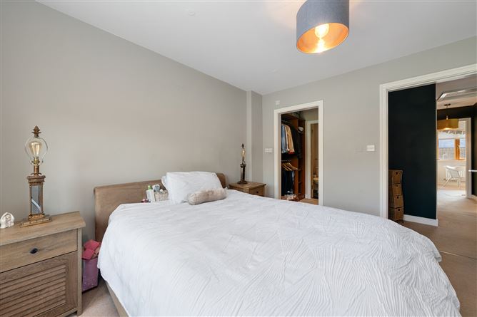 1 Blackthorn Hill Crescent, Rathcoole, Co. Dublin