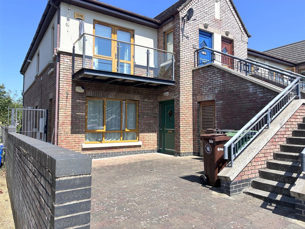 43 Park Grange, Grangerath, Drogheda, Co. Louth