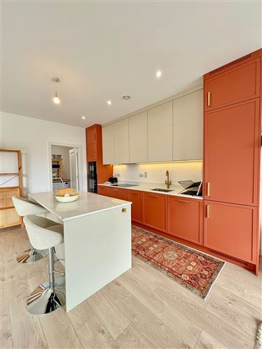 37 The Crescent, Stonehaven, Naas, Kildare