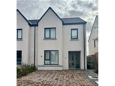 37 The Crescent, Stonehaven, Naas, Kildare