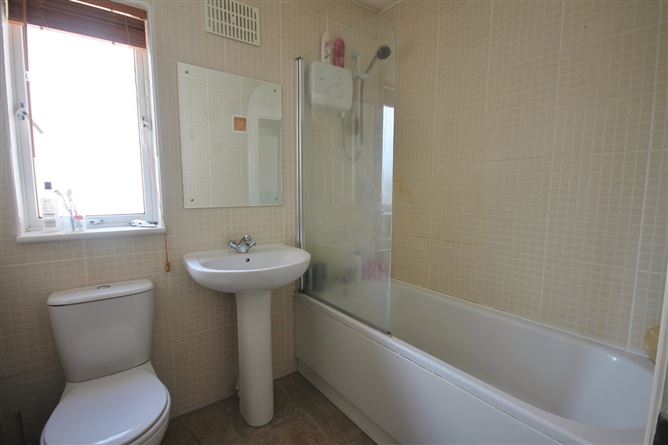 18 St Andrews Drive, The Fairways, Lucan, Co. Dublin