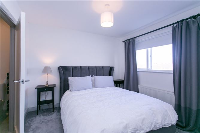 76 Marsham Court, Stillorgan, Co. Dublin