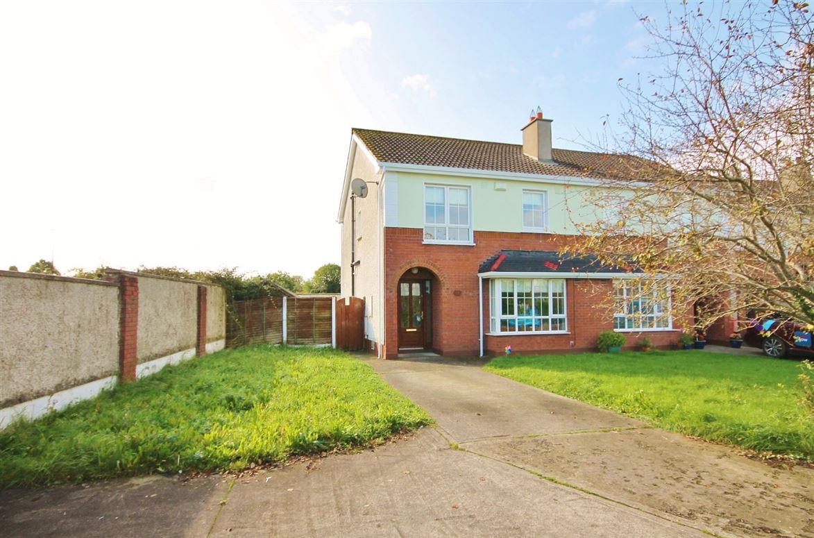 32 Oldbridge View, Lucan, Co. Dublin DNG Lucan 4737373 MyHome.ie