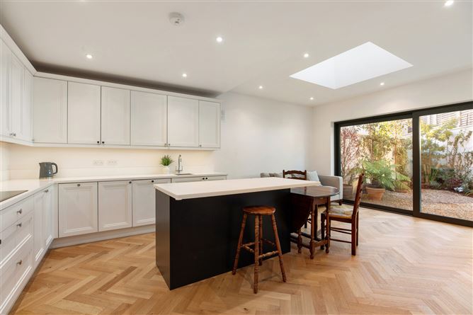 4 Lynwood, Silchester Park, Glenageary, Co. Dublin