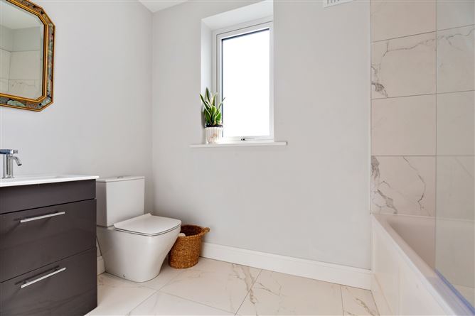 4 Lynwood, Silchester Park, Glenageary, Co. Dublin