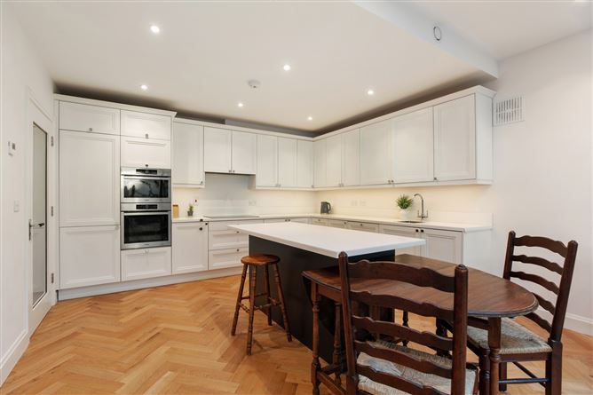 4 Lynwood, Silchester Park, Glenageary, Co. Dublin