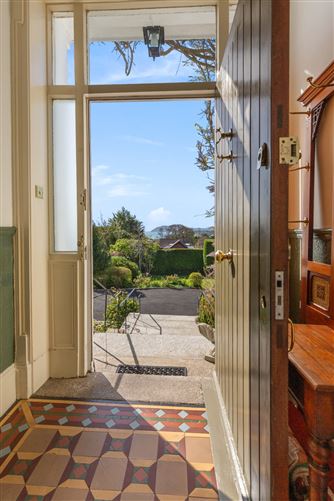 Abbeylands East, Military Road, Killiney, Co. Dublin