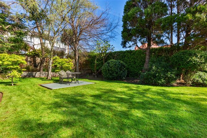 Abbeylands East, Military Road, Killiney, Co. Dublin