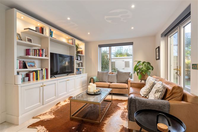 5 Knockrabo Drive, Mount Anville Road, Dublin 14