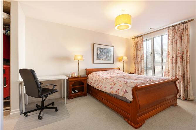 5 Knockrabo Drive, Mount Anville Road, Dublin 14