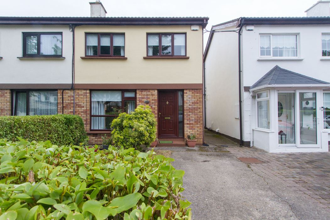 44 The Grove Woodbrook Glen, Bray, County Dublin