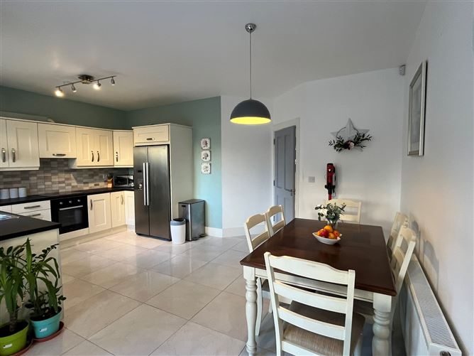 2 The Crescent, Ros Mór, Crossagalla, Limerick City, Limerick