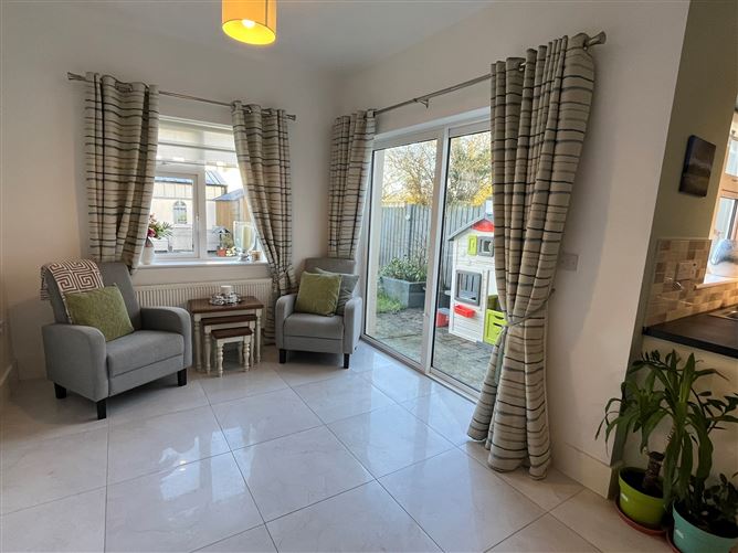 2 The Crescent, Ros Mór, Crossagalla, Limerick City, Limerick
