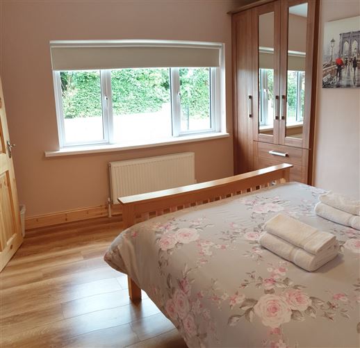 Reed Warbler Cottage,Vacation Rental in Mayo, Ireland