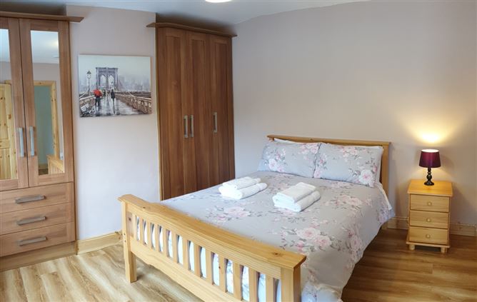 Reed Warbler Cottage,Vacation Rental in Mayo, Ireland