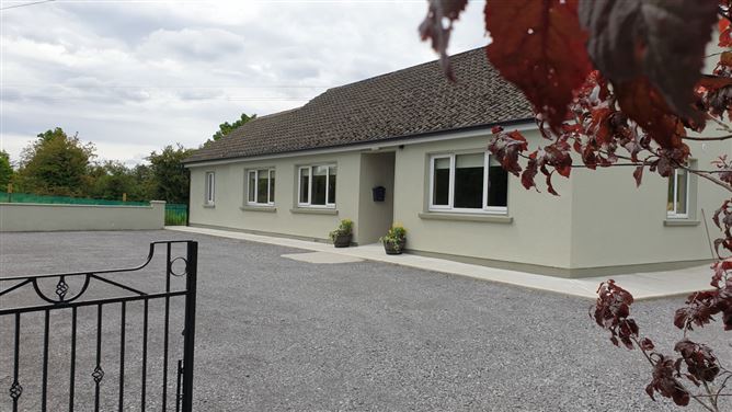 Reed Warbler Cottage,Vacation Rental in Mayo, Ireland