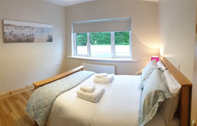 Reed Warbler Cottage,Vacation Rental in Mayo, Ireland