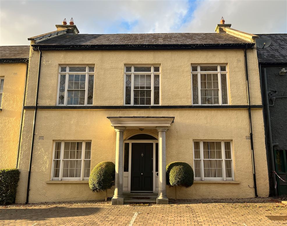  Coach House Yard. Johnstown, Naas, Kildare