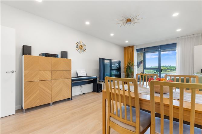 57 West Courtyard, Tullyvale, Cabinteely, Dublin 18