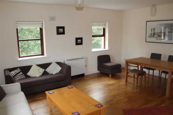 20 An Cuan, Golflinks Road, Ballinamore, Leitrim
