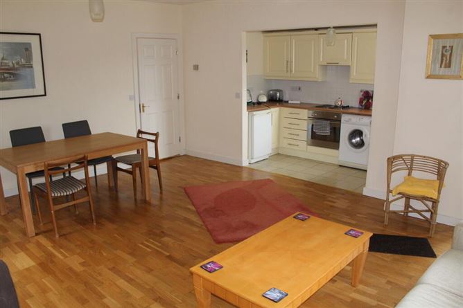 20 An Cuan, Golflinks Road, Ballinamore, Leitrim