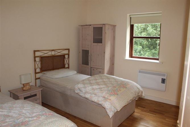 20 An Cuan, Golflinks Road, Ballinamore, Leitrim