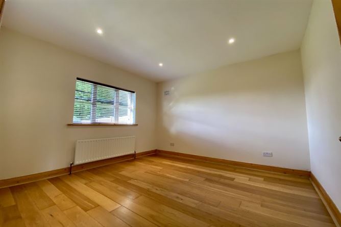 10 Rosemount Gardens, Ballymurn, Wexford