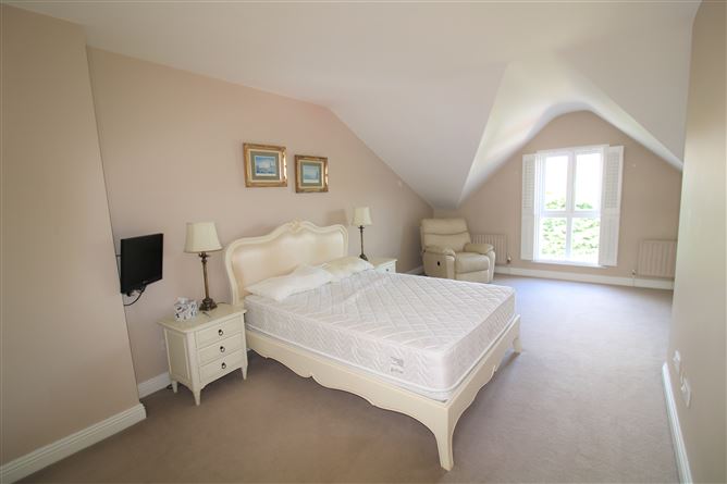 9 The Clovers, Beechpark Avenue, Castleknock,   Dublin 15