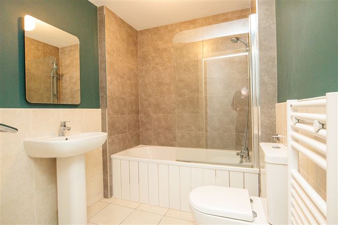 8 Ashlin House, College Square, College Road, Kilkenny, Kilkenny