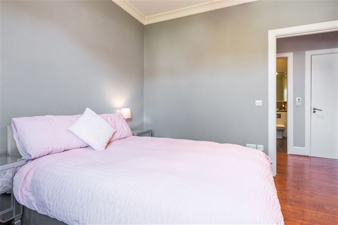 14 Cairnbrook Hall, Carrickmines, Dublin 18